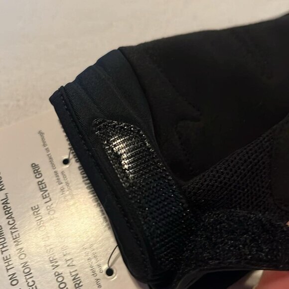 Triple Eight Gloves Hand Wrist Protection BMX Biker Skater Skateboard - Picture 8 of 8